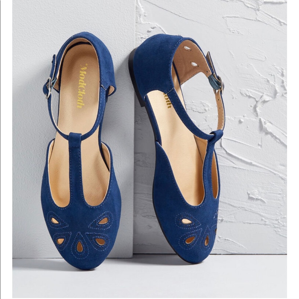 The Zest is History - T-strap Flat from Mo…